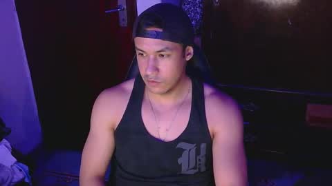 Snapshot of casas_oom chatting on March 2, 8:38 am      online show from March 2, 8:38 am