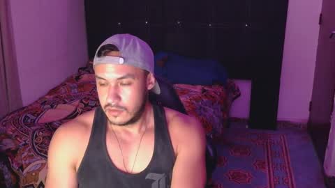 Snapshot of casas_oom chatting on September 25, 2:15 am      online show from September 25, 2:15 am