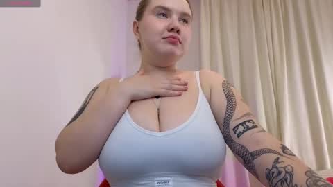 Casey Robbins online show from February 15, 8:54 pm