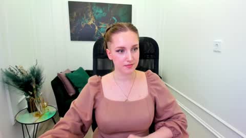 Snapshot of caseyterini chatting on June 2, 12:29 pm Casey online show from June 2, 12:29 pm