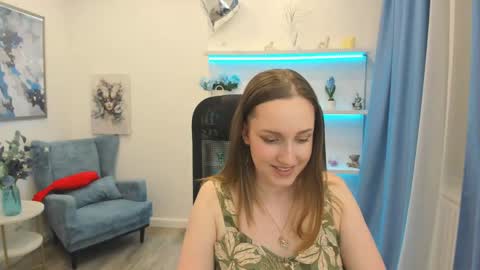 Snapshot of caseyterini chatting on June 3, 11:35 am Casey online show from June 3, 11:35 am