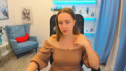 Snapshot of caseyterini chatting on June 15, 4:04 am Casey online show from June 15, 4:04 am