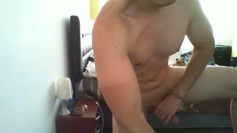 Snapshot of casg182 chatting on February 10, 6:03 pm H26 online show from February 10, 6:03 pm