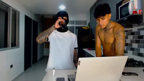 cash_master777 online show from November 30, 8:18 am