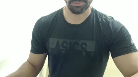 cashmastermuscle77 online show from April 14, 12:05 am