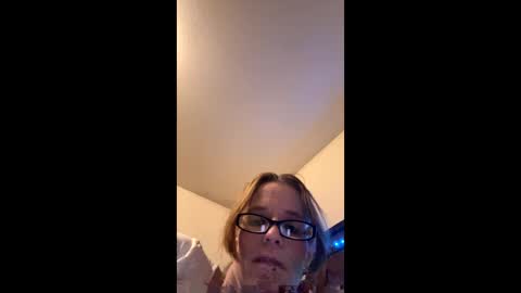 Snapshot of casidy1 chatting on January 9, 12:25 am casidy1 online show from January 9, 12:25 am