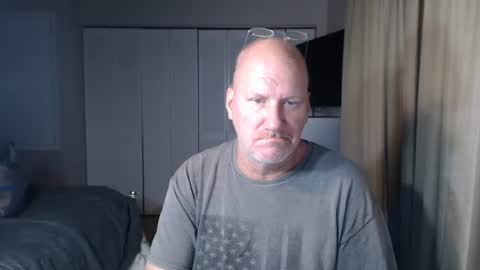 Snapshot of casinobluexxx chatting on October 7, 10:40 pm casinobluexxx online show from October 7, 10:40 pm