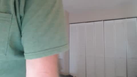 Snapshot of casinocam chatting on March 24, 10:37 pm CasinoCam online show from March 24, 10:37 pm