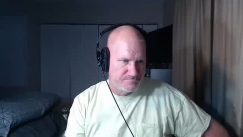 Snapshot of casinopurple chatting on October 10, 3:27 am casinopurple online show from October 10, 3:27 am