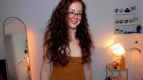 Cassie online show from October 7, 8:39 pm