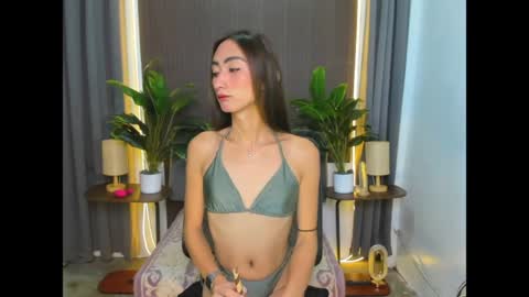 Snapshot of cassandrafoxxx chatting on May 16, 3:44 pm cassandrafoxxx online show from May 16, 3:44 pm
