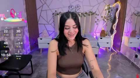 Snapshot of casse_tay chatting on June 3, 3:20 am casse_tay online show from June 3, 3:20 am