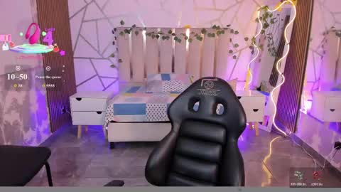Snapshot of casse_tay chatting on June 7, 3:21 am casse_tay online show from June 7, 3:21 am
