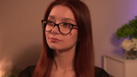 Cassie online show from June 25, 5:50 pm