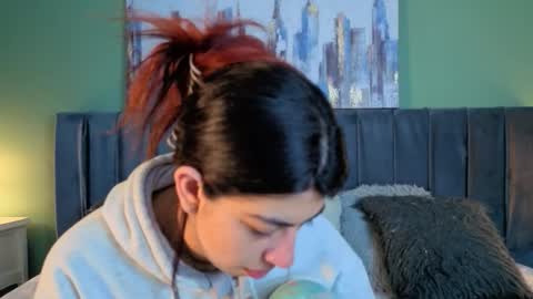 cassie_bloom online show from March 27, 8:26 am