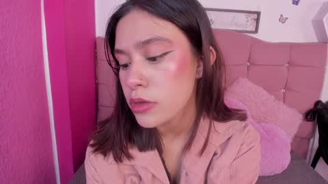 Cassie Jones online show from January 4, 3:07 am