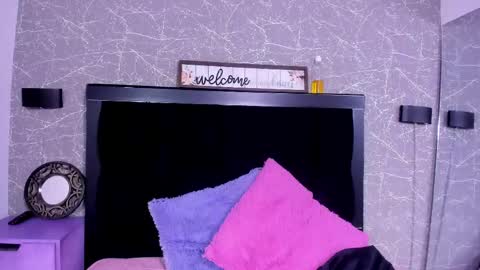 Cassie Jones online show from February 27, 3:14 am