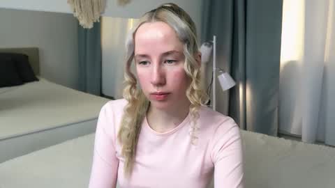 Cassie online show from March 13, 9:32 pm