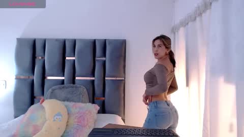 Susana independent model online show from December 15, 7:07 pm