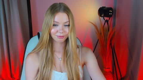 Hello my name is Cassie and my friend Nilo is also here online show from January 29, 9:33 am