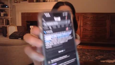 Snapshot of cassiealvarez chatting on March 6, 2:30 am cassiealvarez online show from March 6, 2:30 am