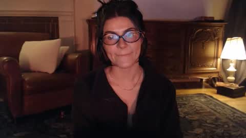 Snapshot of cassiealvarez chatting on March 16, 2:50 am cassiealvarez online show from March 16, 2:50 am