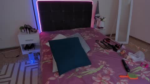 Cassie online show from January 20, 6:42 am