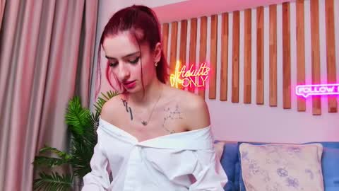 Cassie online show from January 10, 7:15 pm