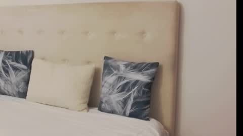 CassieHilton online show from October 9, 7:56 pm