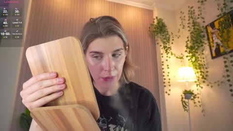 Im Cassie3 online show from February 27, 7:30 am