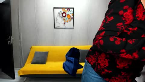 CassieJonas online show from October 7, 2:31 am