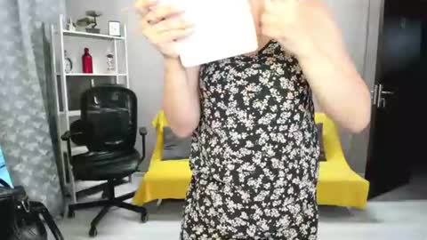 CassieJonas online show from July 8, 2:49 am