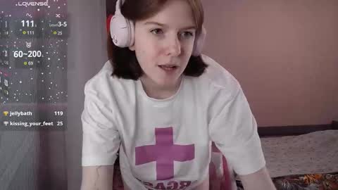 Snapshot of cassiejuice chatting on November 19, 5:35 pm Cassie online show from November 19, 5:35 pm