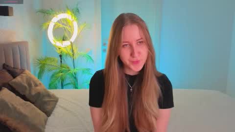 Snapshot of cassiereborn chatting on March 1, 5:04 pm Casey online show from March 1, 5:04 pm