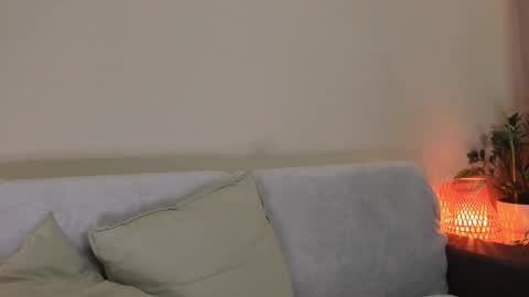 Snapshot of cassisland chatting on December 21, 9:22 pm cassandra online show from December 21, 9:22 pm