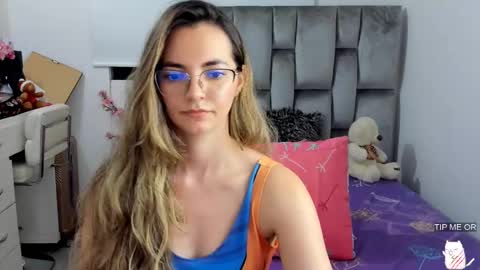 Snapshot of cat_baby chatting on December 5, 6:32 am MIAH Save ur cum for me I will be here soon online show from December 5, 6:32 am