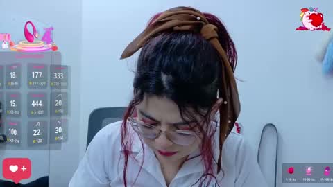 Snapshot of cat_white chatting on March 10, 12:26 pm Cata online show from March 10, 12:26 pm