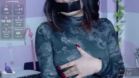 Snapshot of cat_white chatting on February 20, 6:41 pm Cata online show from February 20, 6:41 pm