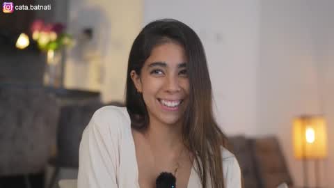 Catalina online show from November 6, 5:14 pm