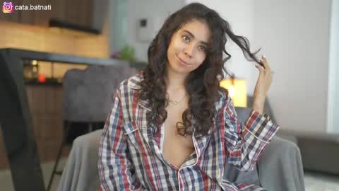 Catalina online show from April 3, 2:37 pm