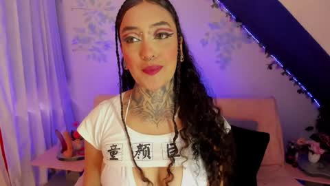 Cata green model independient online show from January 11, 10:07 pm