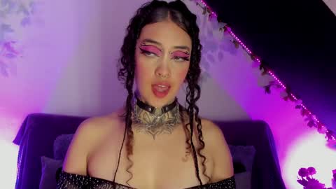 Cata green model independient online show from January 28, 12:47 am