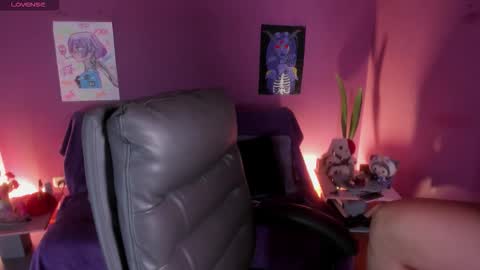 Cata green model independient online show from March 16, 7:07 pm