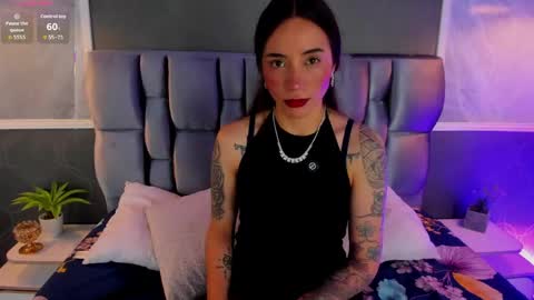 Snapshot of cata_jonees chatting on May 13, 8:16 pm Cata online show from May 13, 8:16 pm