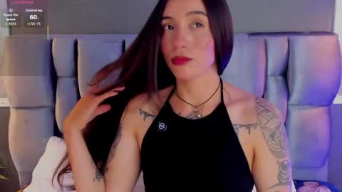 Snapshot of cata_jonees chatting on May 22, 8:14 pm Cata online show from May 22, 8:14 pm