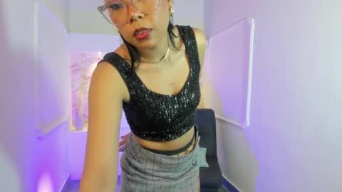 Cata online show from December 19, 8:38 pm