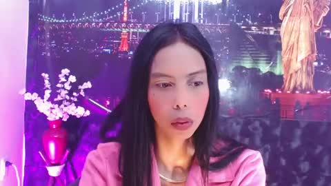 Queen Catalella online show from June 3, 3:20 am