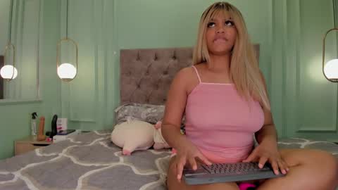 Cataleya online show from February 9, 5:43 pm