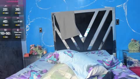 Snapshot of cataleya19__ chatting on December 14, 2:10 pm cataleya19__ online show from December 14, 2:10 pm