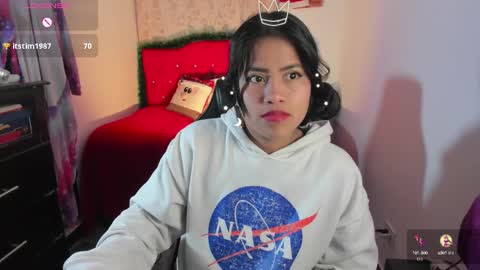 Flor....... online show from December 13, 4:43 am